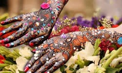 50 Beautiful Mehndi Designs (Henna Hand Art)